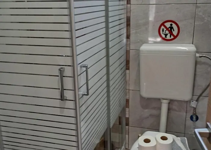 Cristi * Szkála Rahoníu